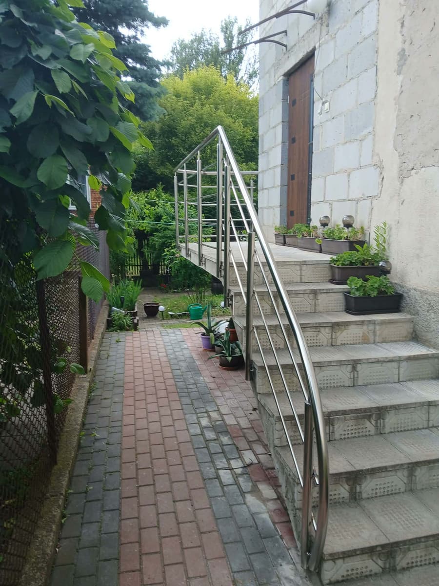 Balustrada z wypełnieniem wielkogabarytowym – balustrada na wymiar, realizacja nr 31